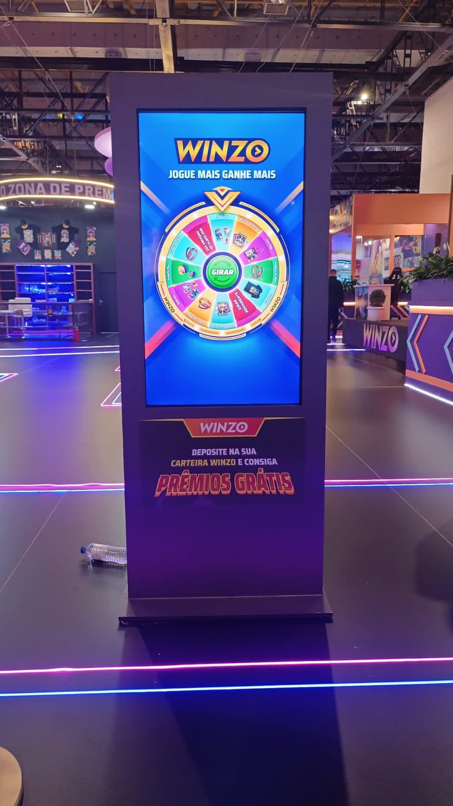 aluguel de totem interativo | Interatividade na Sua Mão EM 2025 Achou a empresa certa! | Locação de TV e Totens interativos