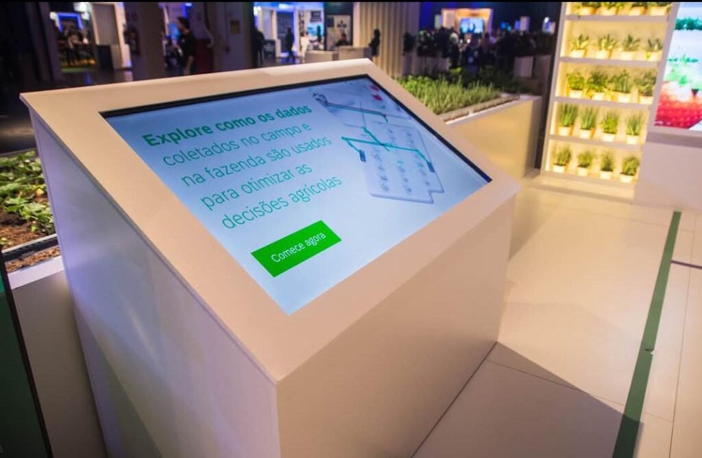 Aluguel de Tvs e Painel de led touch screen Para Feiras e Eventos em Portugal e Lisboa Porto e Oeiras 