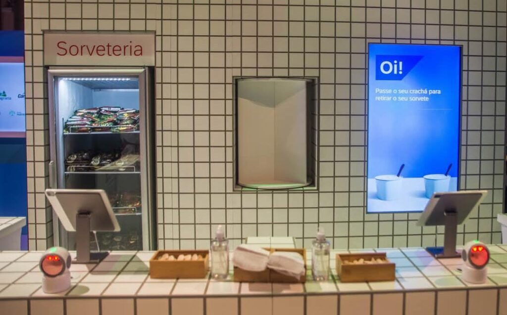 Aluguer: Totem móvel com display dinâmico de 43 EM LISBOA E PORTO 