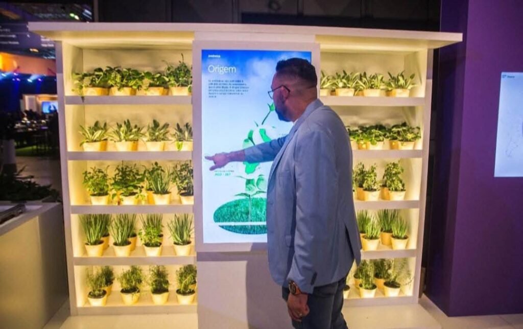 Aluguer de Painel de LED Touch Screen Full HD e 4K e Ecrãs Eventos shows e Congreso em Portugal Lisboa Porto e Almada