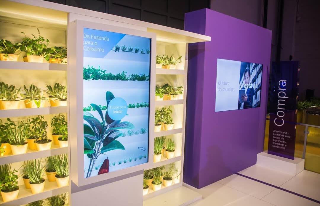 Aluguer de Totem Touch Screen para Eventos Empresariais, Lançamentos de Marcas e Apresentações em Lisboa, Porto, Braga, Vila Nova de Gaia 2026