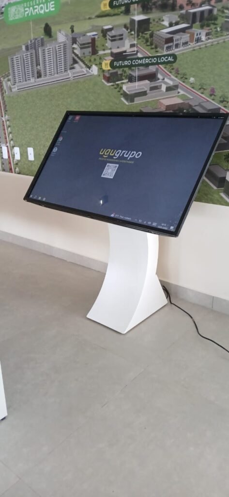 Aluguel de Tvs e Painel de led touch screen Para Feiras e Eventos em Portugal e Lisboa Porto e Oeiras 